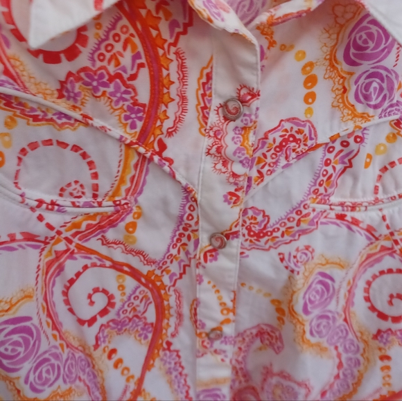 Womans Wrangler Long Sleeve Size LARGE. - Picture 3 of 5